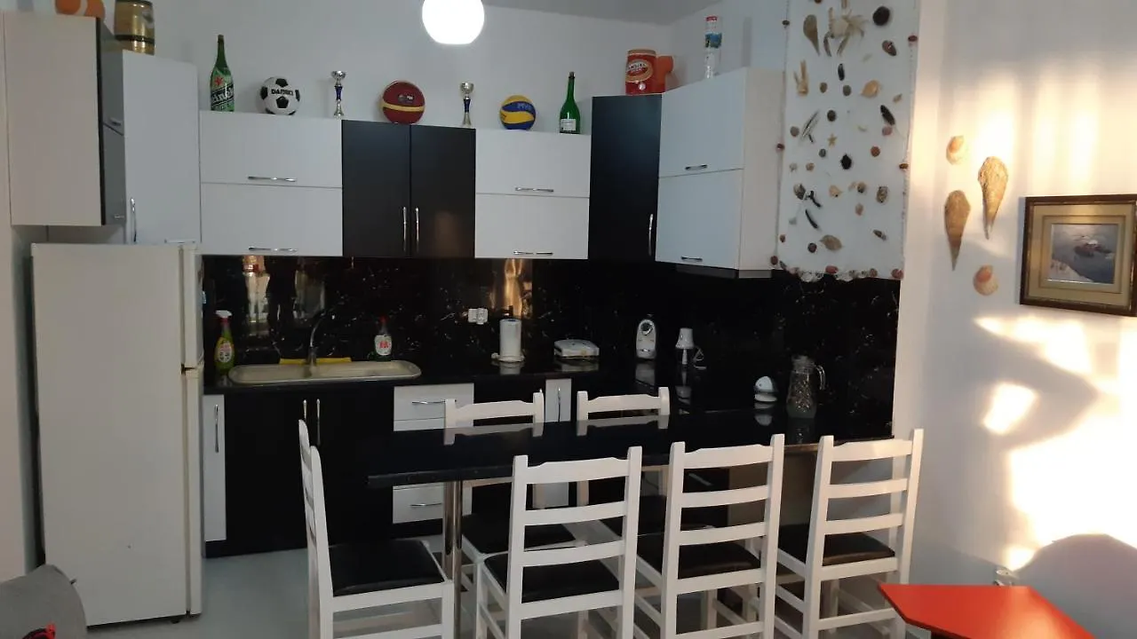 G Balcony Apartment Avlonya 0*,